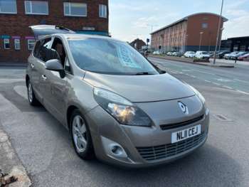 Used Renault Grand Scenic 2011 for sale - 74985343: Photo