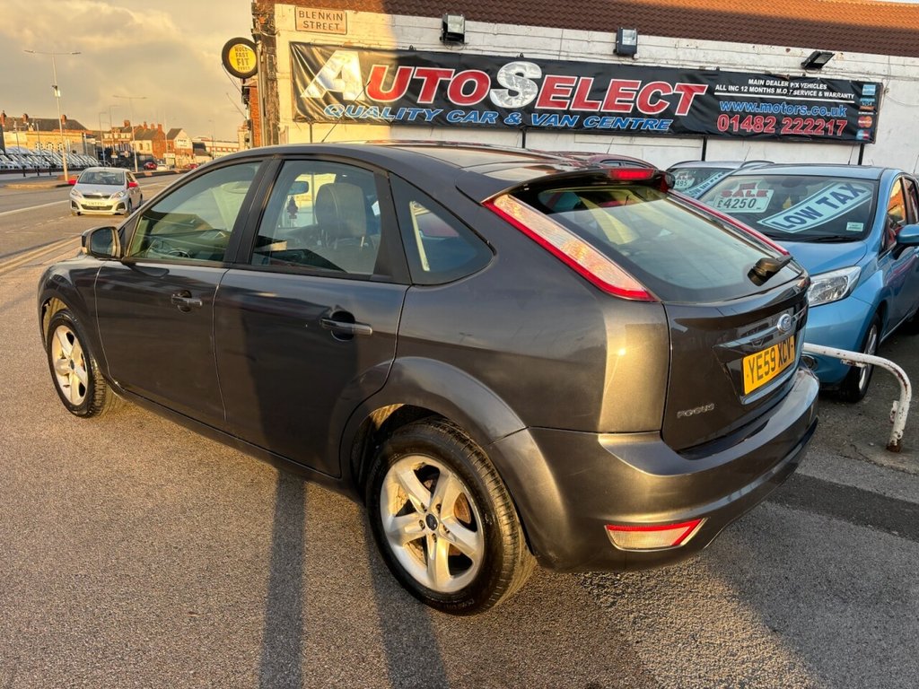 Used Ford Focus 2009 for sale - 78022063: Photo 5