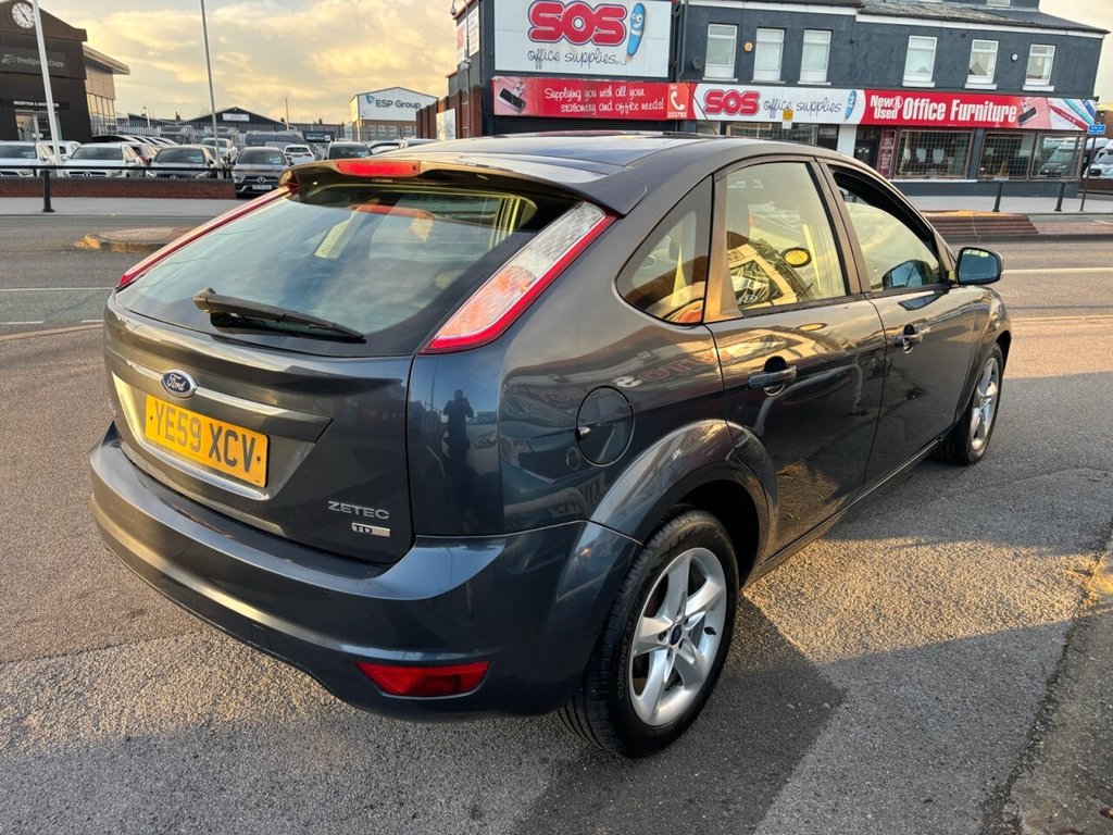 Used Ford Focus 2009 for sale - 78022063: Photo 6