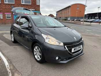 Used Peugeot 208 2013 for sale - 74866066: Photo