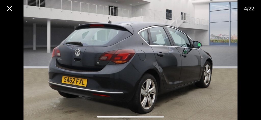 Used Vauxhall Astra 2012 for sale - 77315971: Photo 2