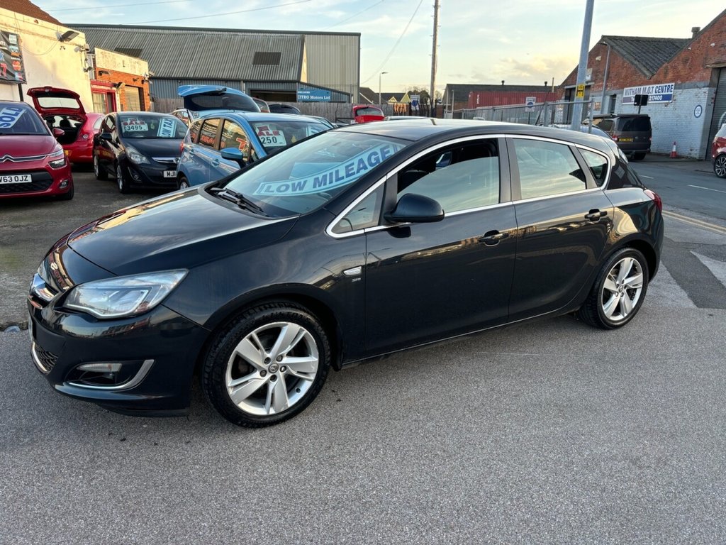 Used Vauxhall Astra 2012 for sale - 77315971: Photo 5