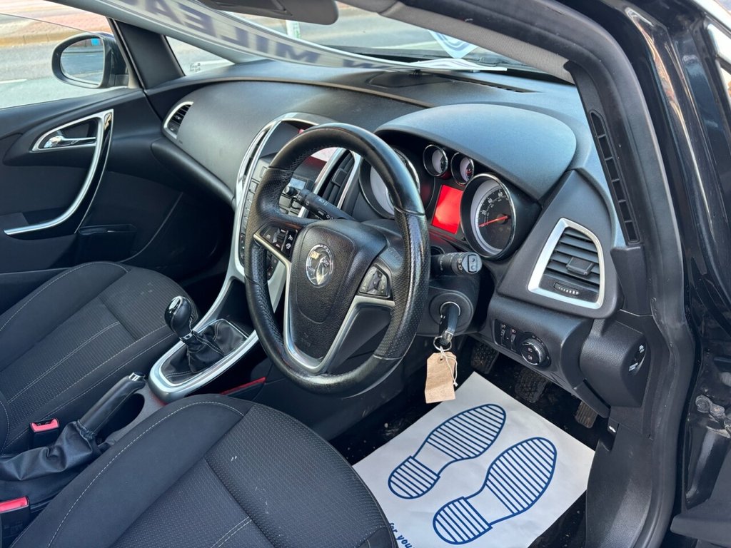 Used Vauxhall Astra 2012 for sale - 77315971: Photo 8