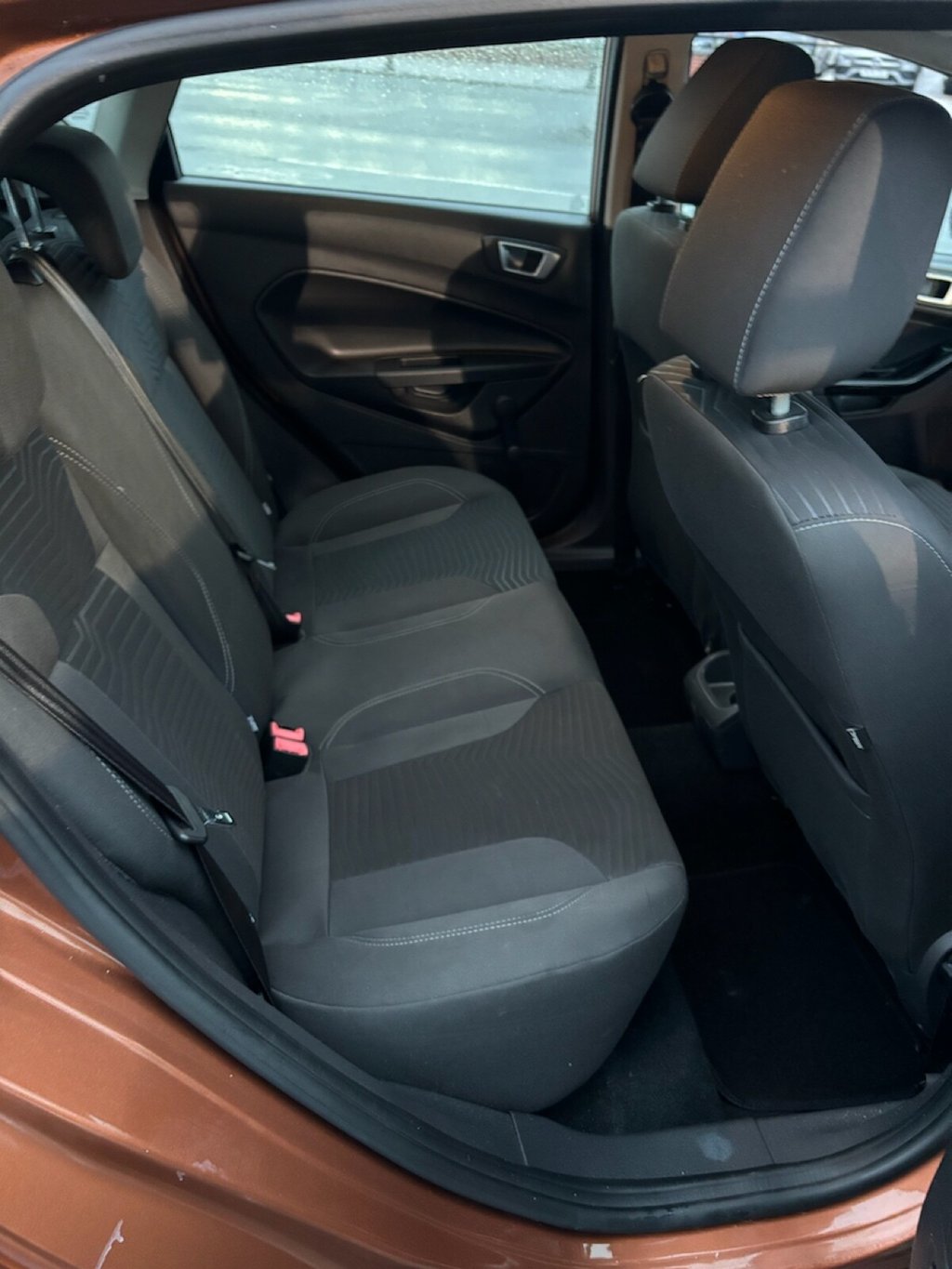 Used Ford Fiesta 2015 for sale - 77693260: Photo 9