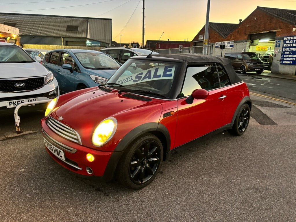 Used MINI Convertible 2005 for sale - 77089208: Photo 2