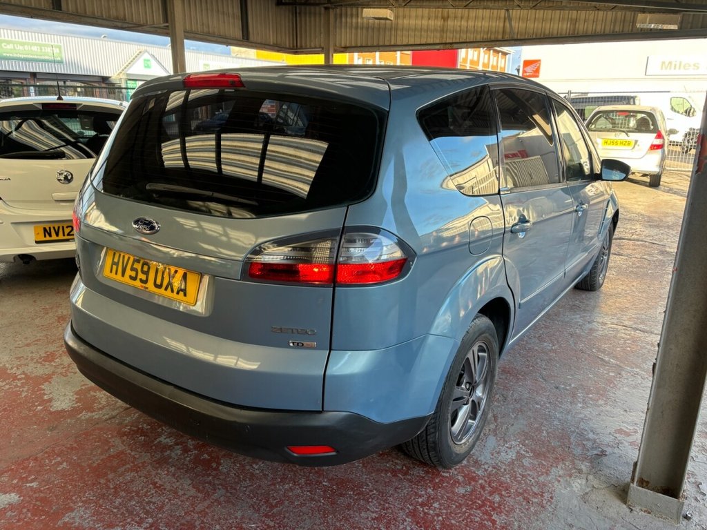 Used Ford S-Max 2009 for sale - 76376093: Photo 4