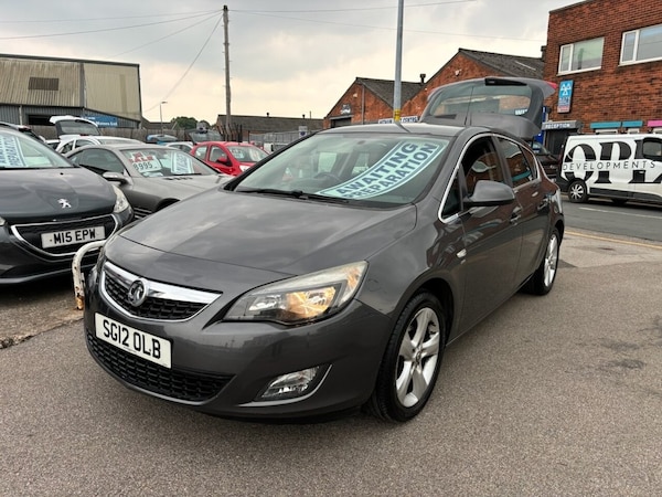 Used Vauxhall Astra 2012 for sale - 74903904: Photo 1