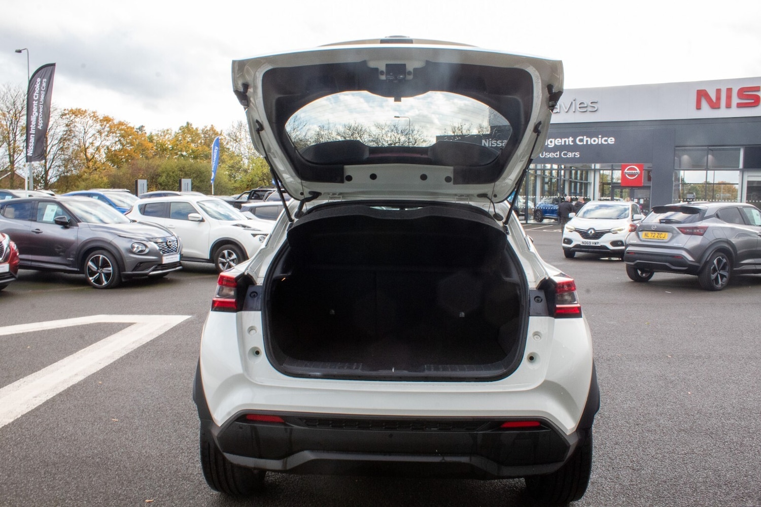 Used Nissan Juke 2024 for sale - 76428160: Photo 31