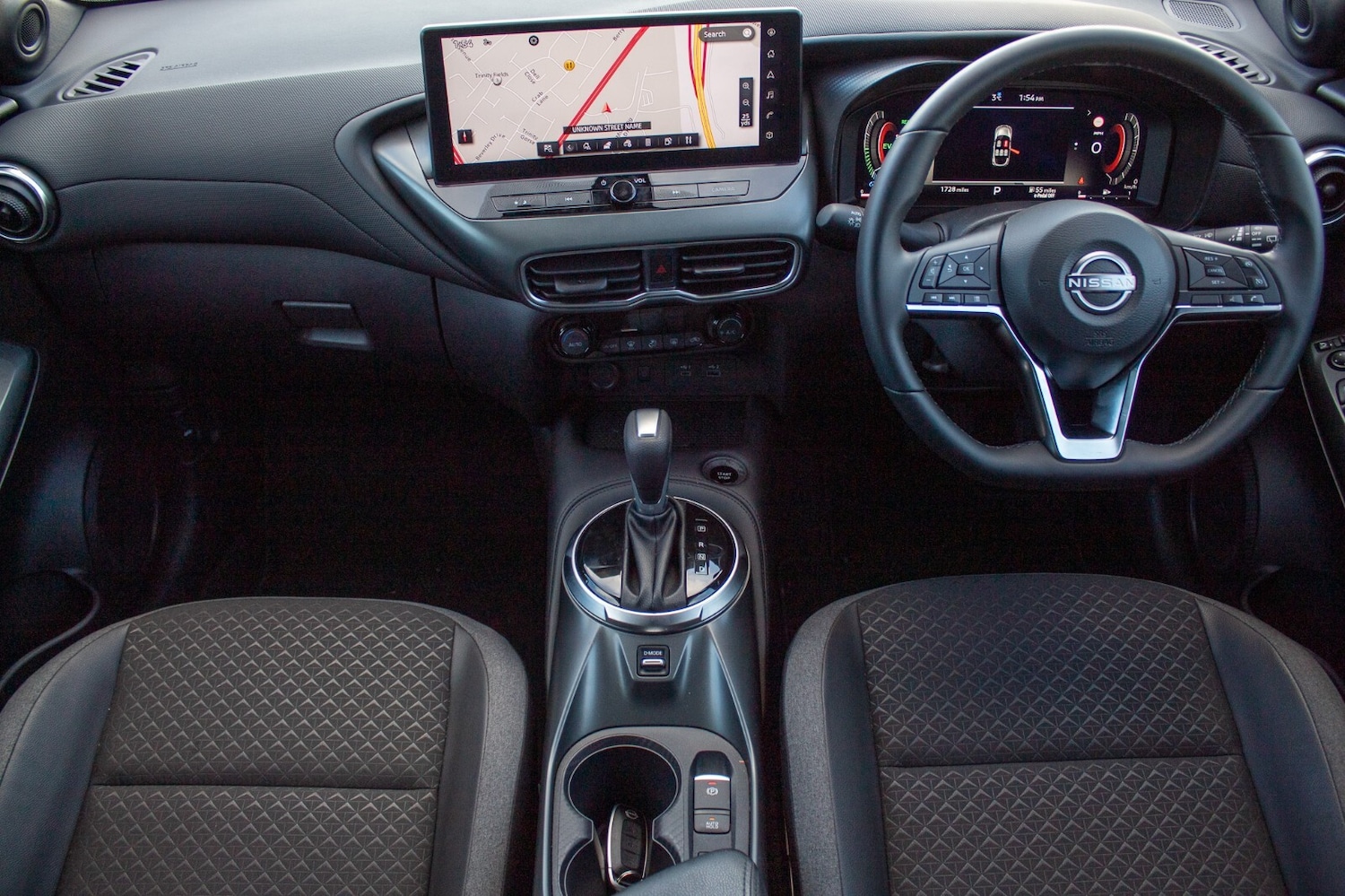 Used Nissan Juke 2025 for sale - 76966741: Photo 2