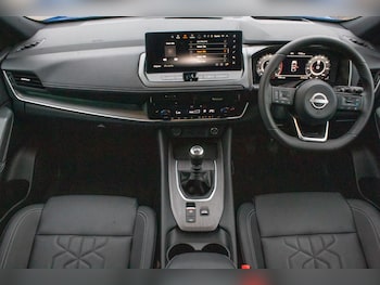 Used Nissan Qashqai 2025 for sale - 76276311: Photo 2