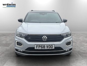 Used Volkswagen T-Roc 2018 for sale - 78549985: Photo