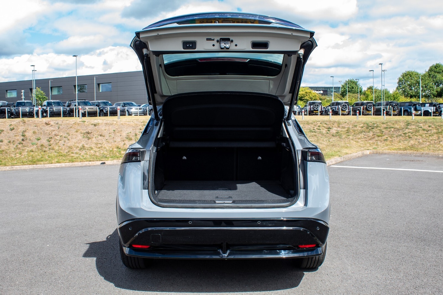 Used Nissan ARIYA 2025 for sale - 76276469: Photo 43