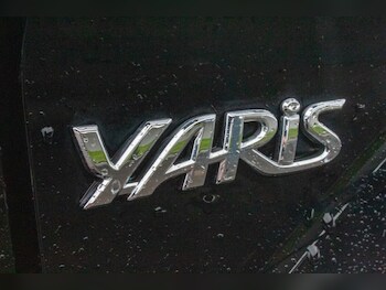 Used Toyota Yaris 2023 for sale - 76474889: Photo