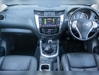 Used Nissan Navara 2020 for sale - 77019909: Photo