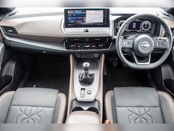 Used Nissan Qashqai 2024 for sale - 76276339: Photo 2