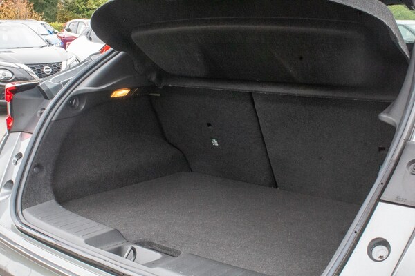 Used Nissan Juke 2022 for sale - 76276219: Photo 33