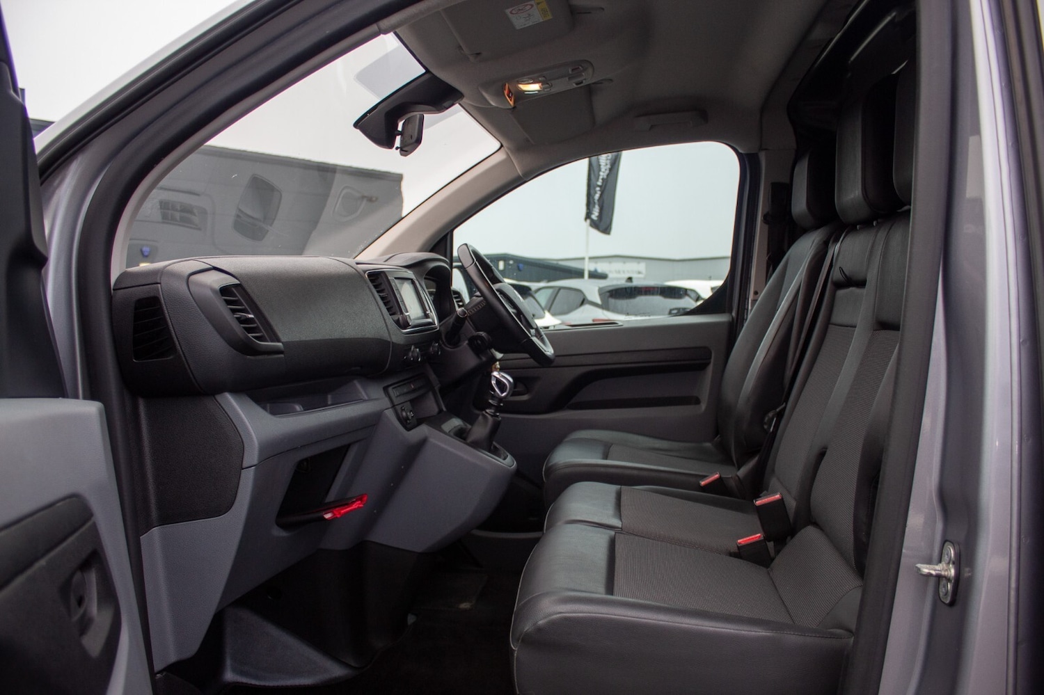 Used Citroen Dispatch 2019 for sale - 76788165: Photo 8