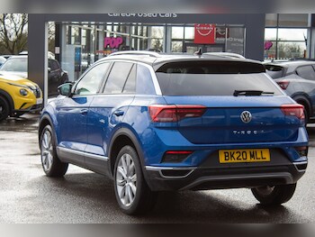 Used Volkswagen T-Roc 2020 for sale - 77470915: Photo