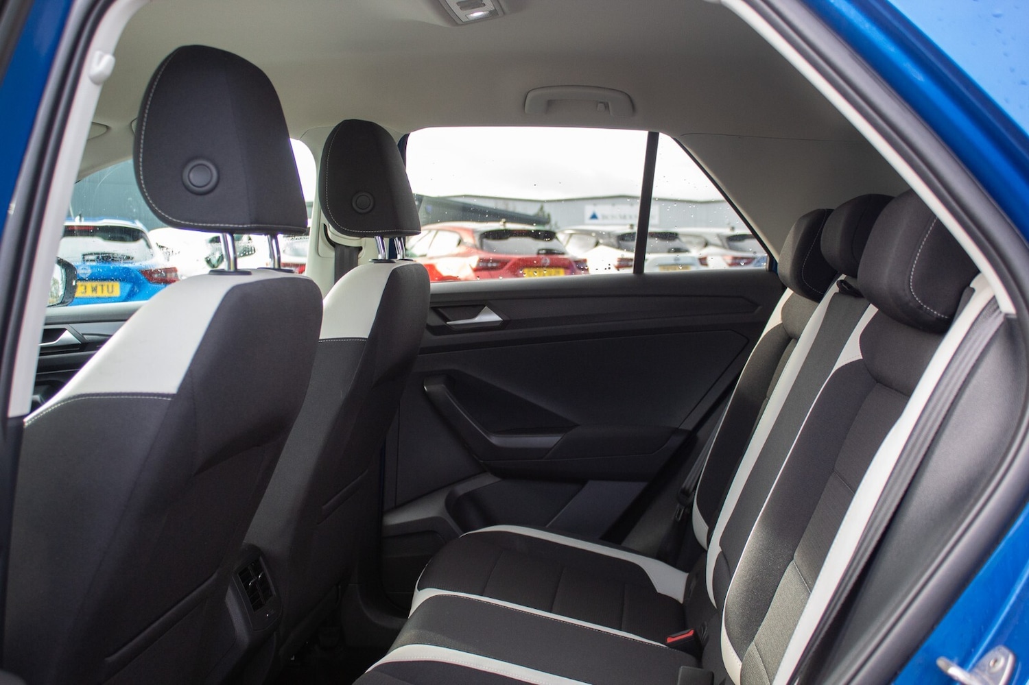 Used Volkswagen T-Roc 2020 for sale - 77470915: Photo 6