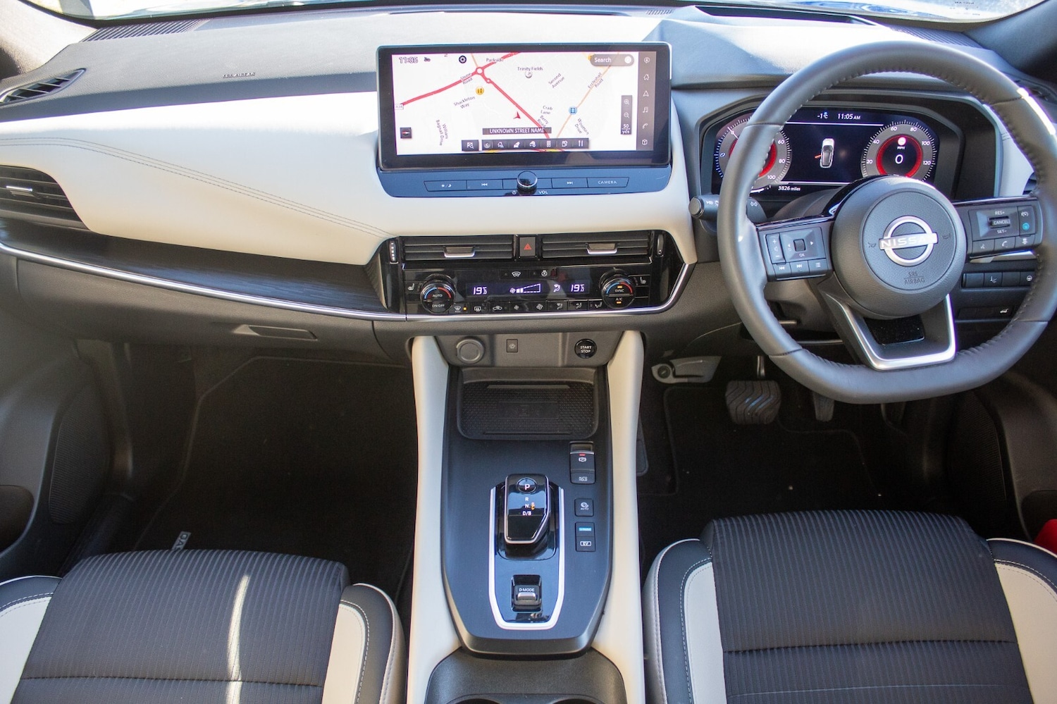 Used Nissan Qashqai 2024 for sale - 77019892: Photo 2