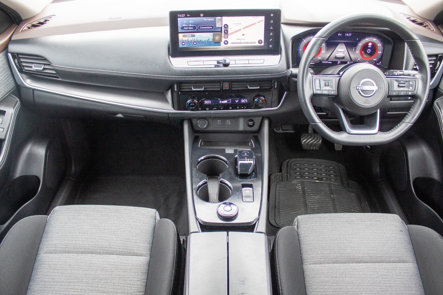 Used Nissan X-Trail 2024 for sale - 77614563: Photo 2