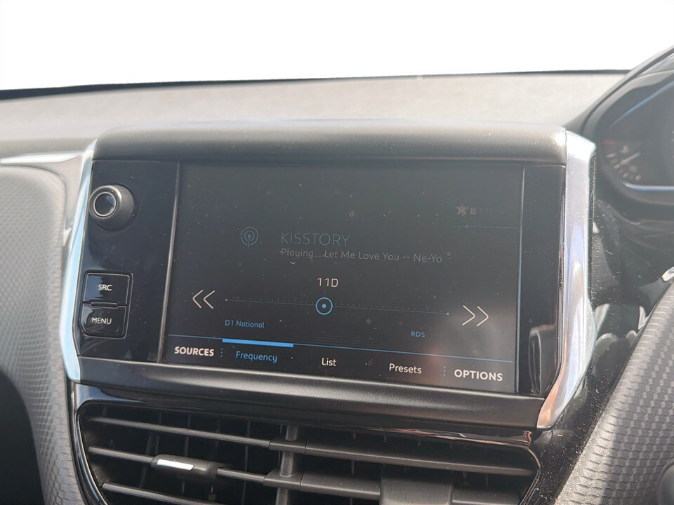 Used Peugeot 2008 2017 for sale - 78220826: Photo 25