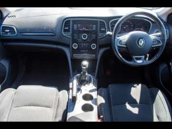 Used Renault Megane 2017 for sale - 74694587: Photo