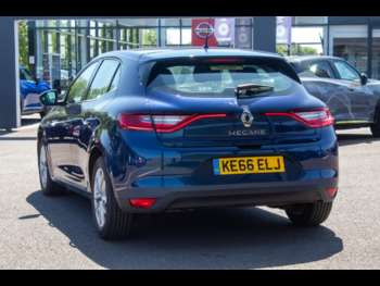 Used Renault Megane 2017 for sale - 74694587: Photo