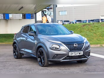 2022 - 1.6 Hybrid Premiere Edition 5dr Auto