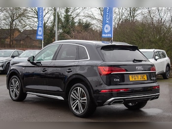 Used Audi Q5 2021 for sale - 77399300: Photo