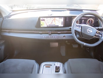 Used Nissan ARIYA 2025 for sale - 76966539: Photo