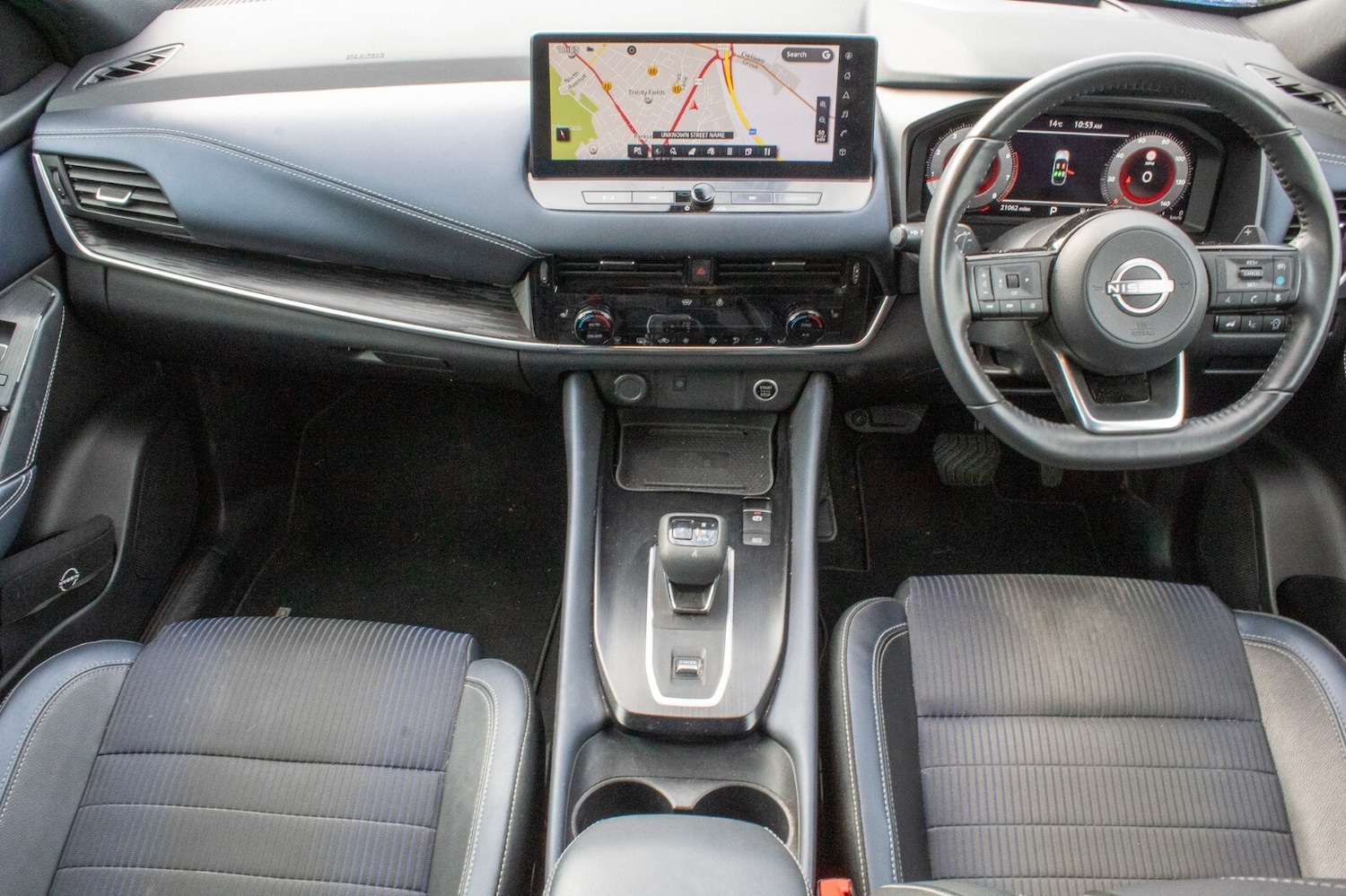 Used Nissan Qashqai 2022 for sale - 76332291: Photo 2