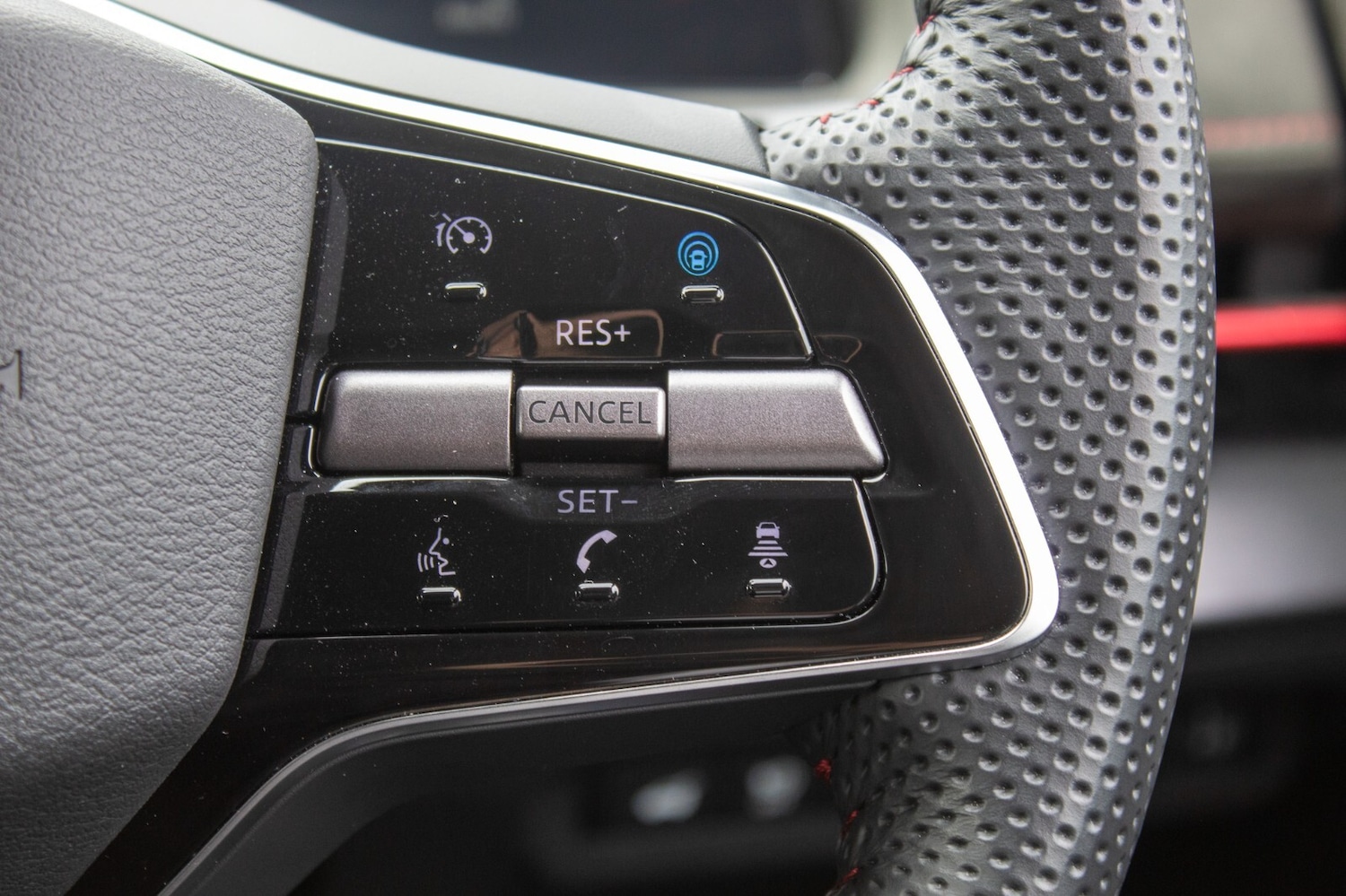 Used Nissan ARIYA 2025 for sale - 76276410: Photo 18