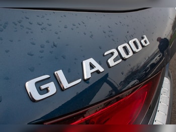 Used Mercedes-Benz GLA 2021 for sale - 76788170: Photo