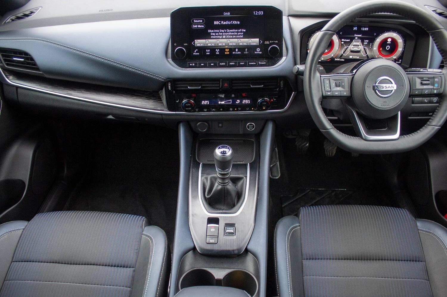 Used Nissan Qashqai 2022 for sale - 77428156: Photo 2