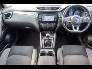 Used Nissan Qashqai 2017 for sale - 74883522: Photo