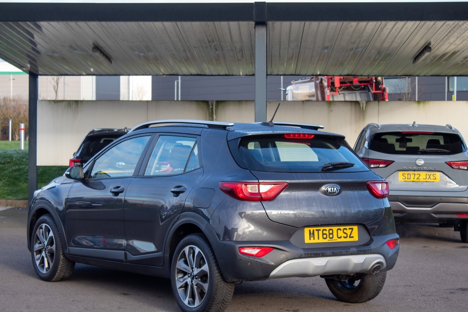 Used Kia Stonic 2018 for sale - 77071037: Photo 3