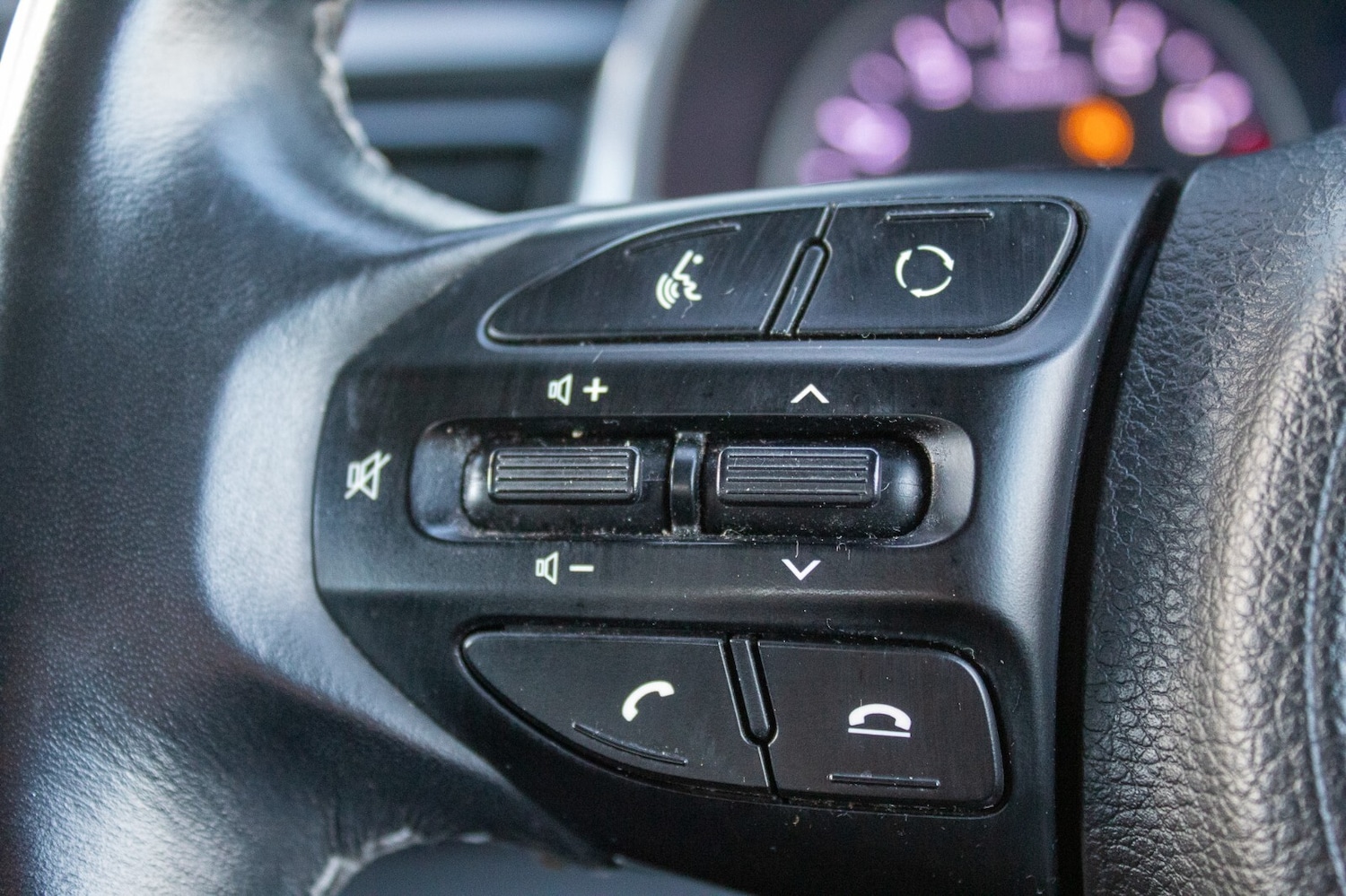 Used Kia Stonic 2018 for sale - 77071037: Photo 7