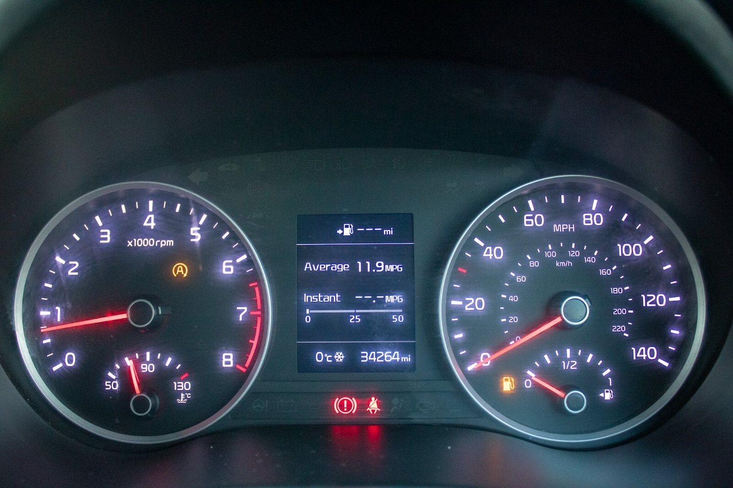 Used Kia Stonic 2018 for sale - 77071037: Photo 9