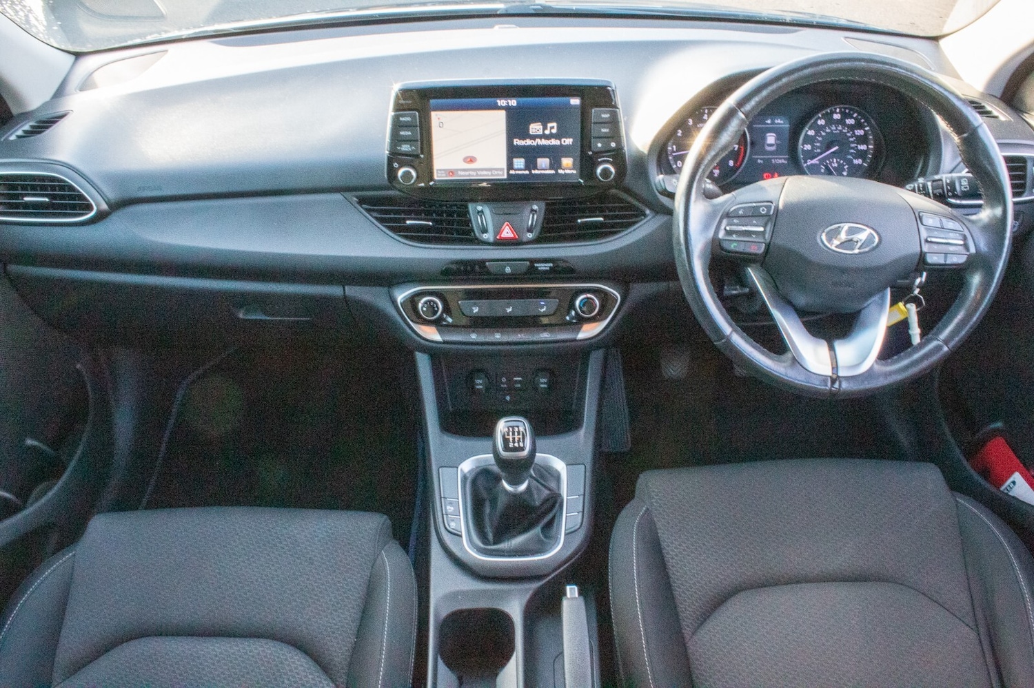 Used Hyundai i30 2017 for sale - 76276616: Photo 2