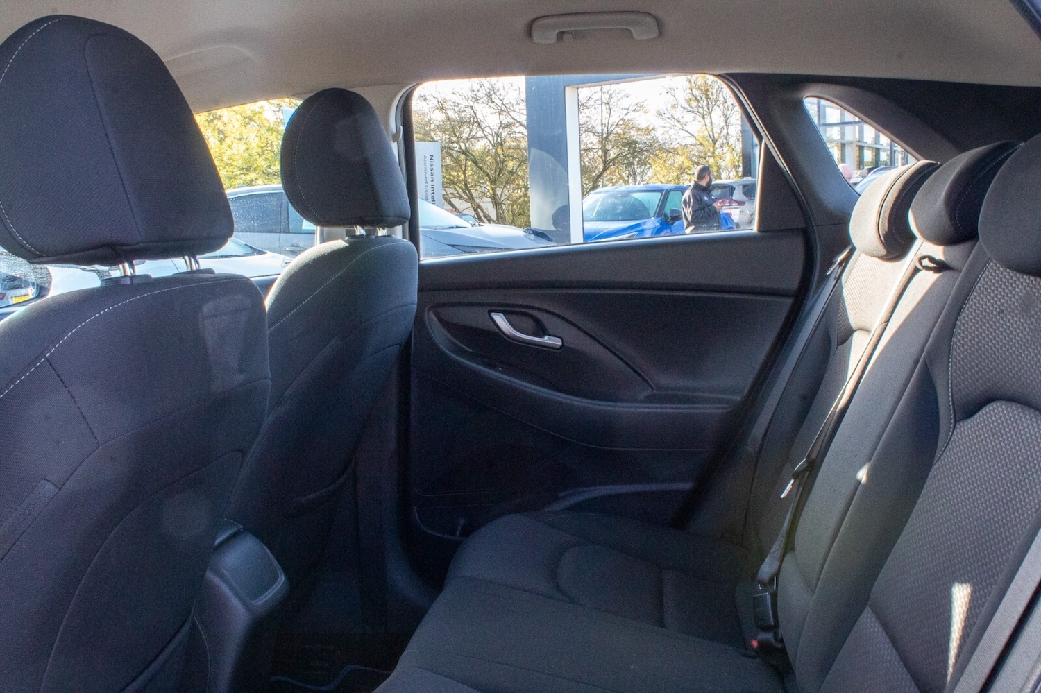 Used Hyundai i30 2017 for sale - 76276616: Photo 8