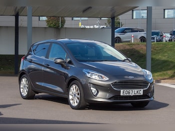 Used Ford Fiesta 2017 for sale - 76276777: Photo