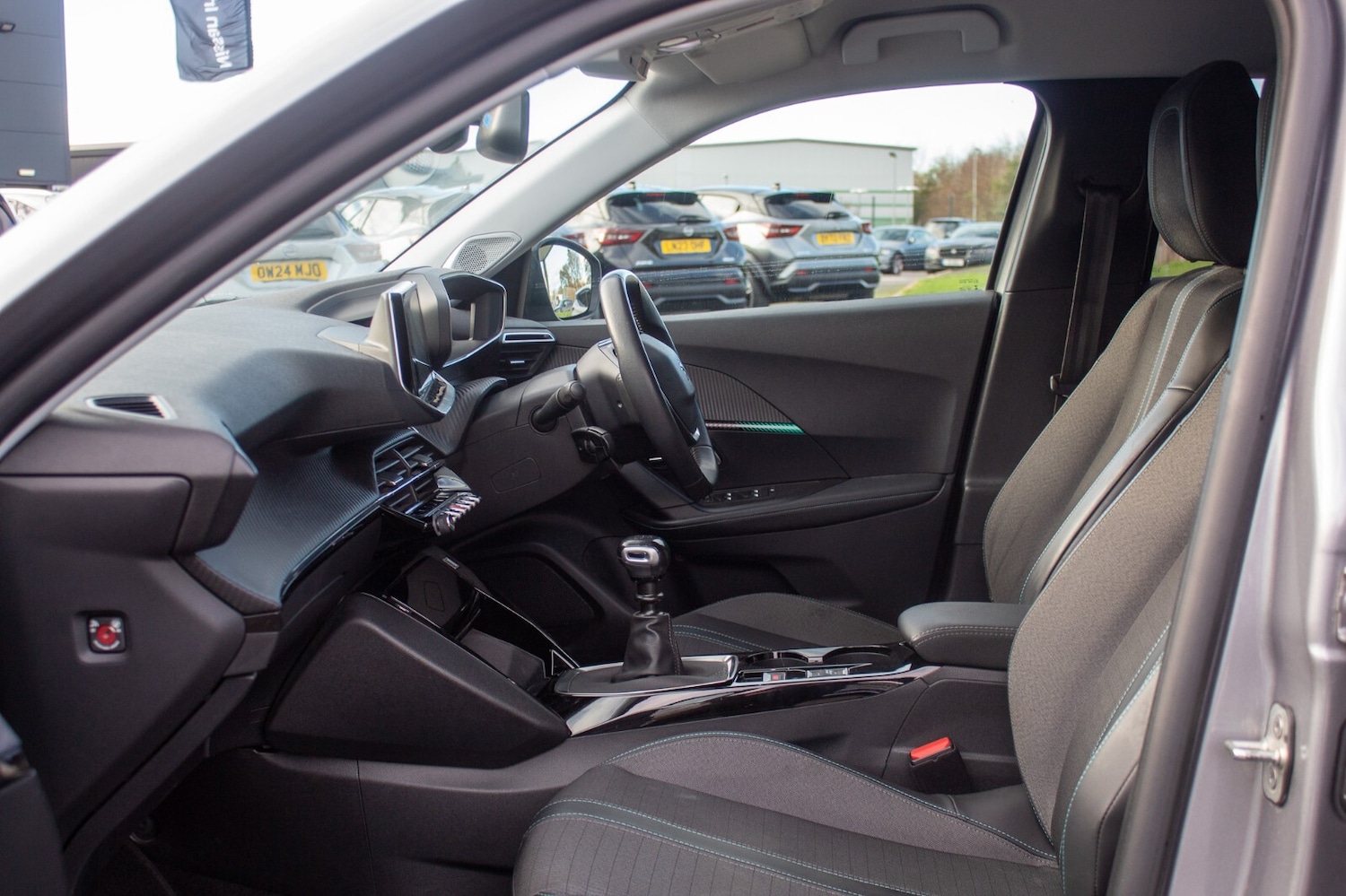 Used Peugeot 2008 2021 for sale - 76602781: Photo 6