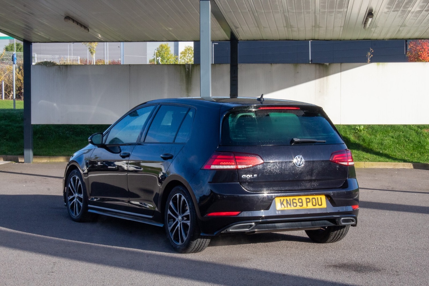 Used Volkswagen Golf 2019 for sale - 76332299: Photo 3