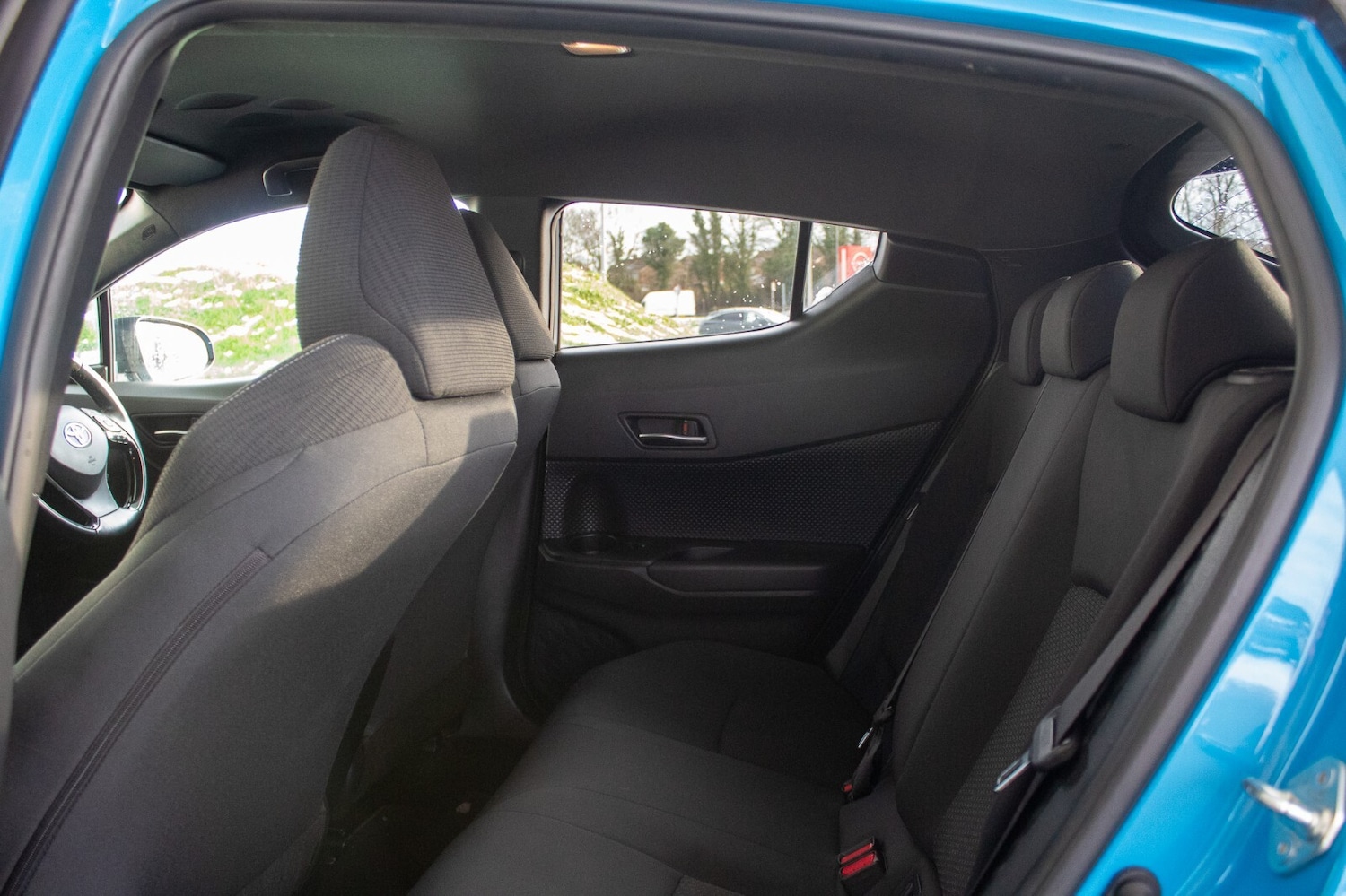 Used Toyota C-HR 2018 for sale - 77102617: Photo 6