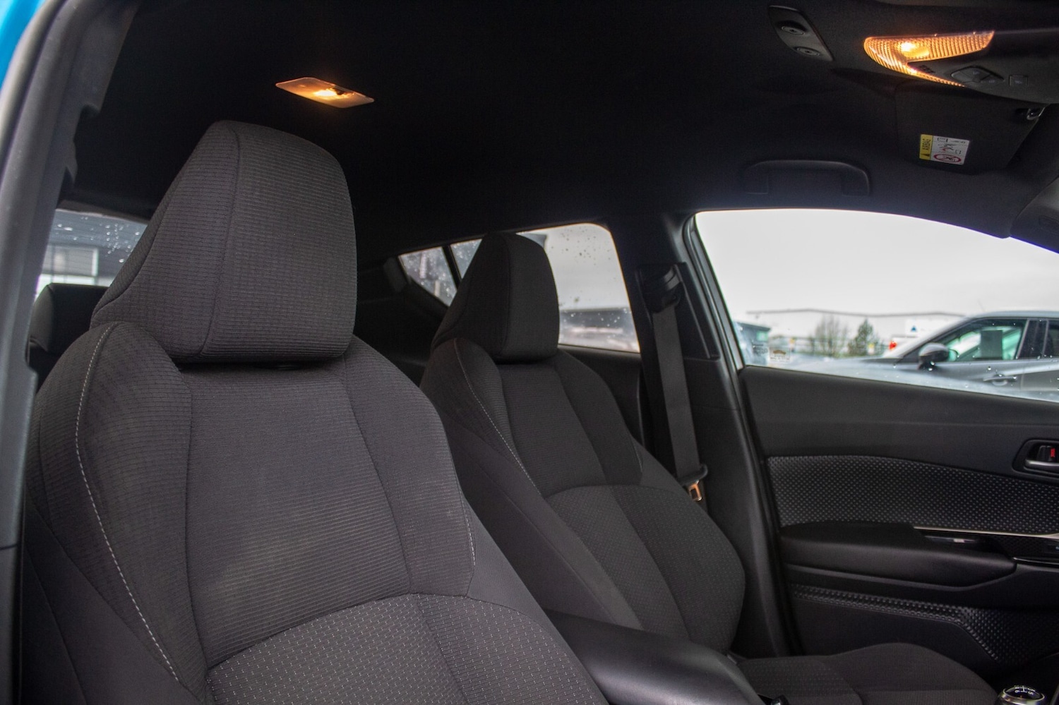 Used Toyota C-HR 2018 for sale - 77102617: Photo 8