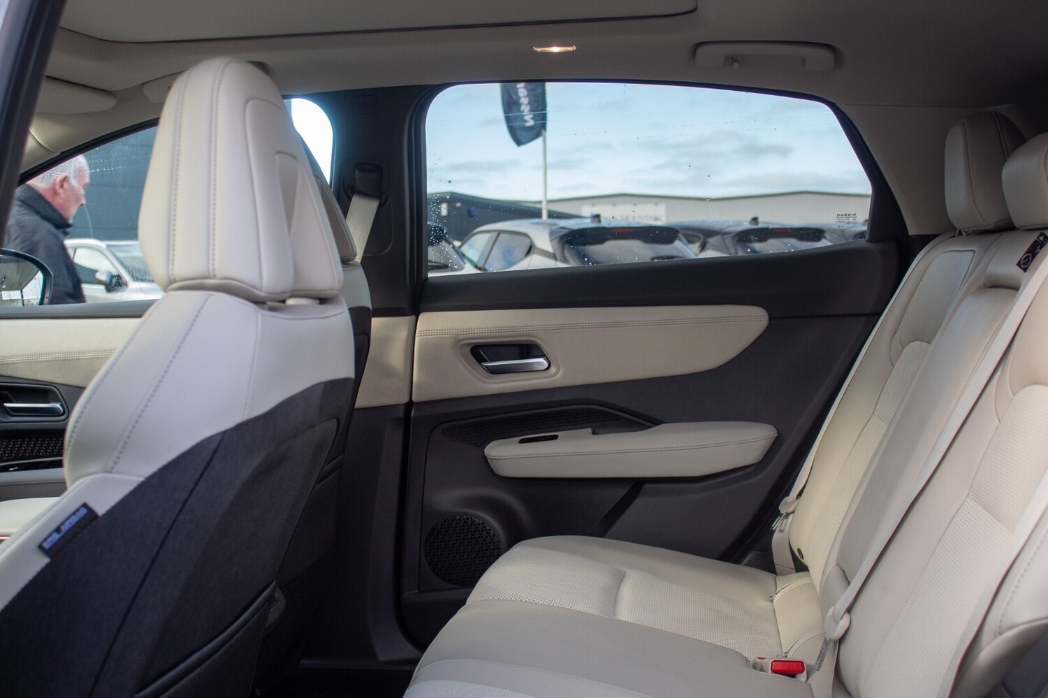 Used Nissan ARIYA 2025 for sale - 76586821: Photo 6