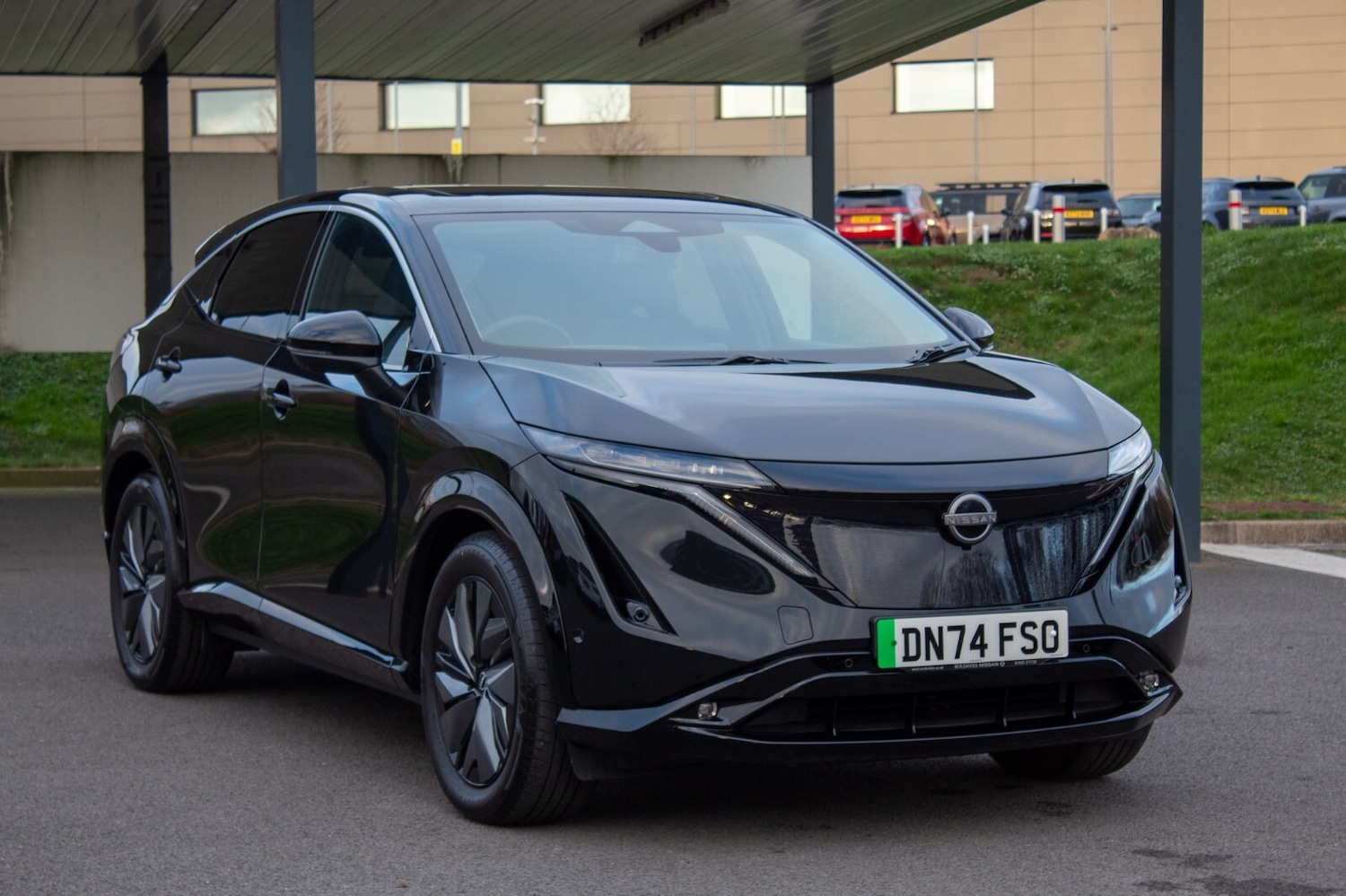 Used Nissan ARIYA 2025 for sale - 77057831: Photo 1