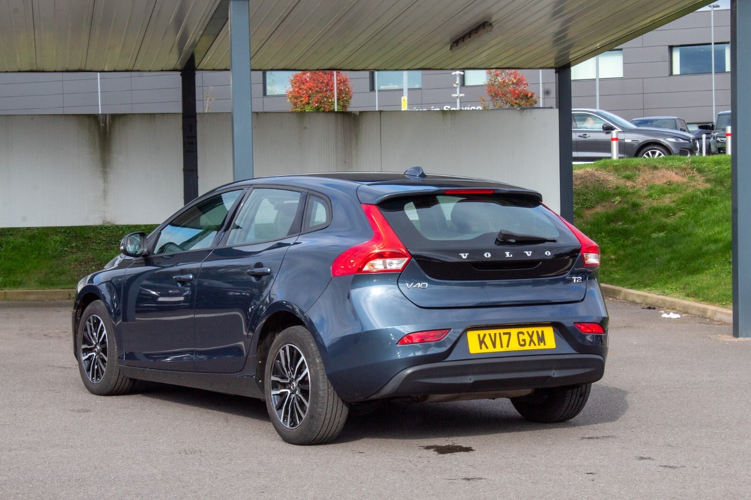 Used Volvo V40 2017 for sale - 76276316: Photo 3
