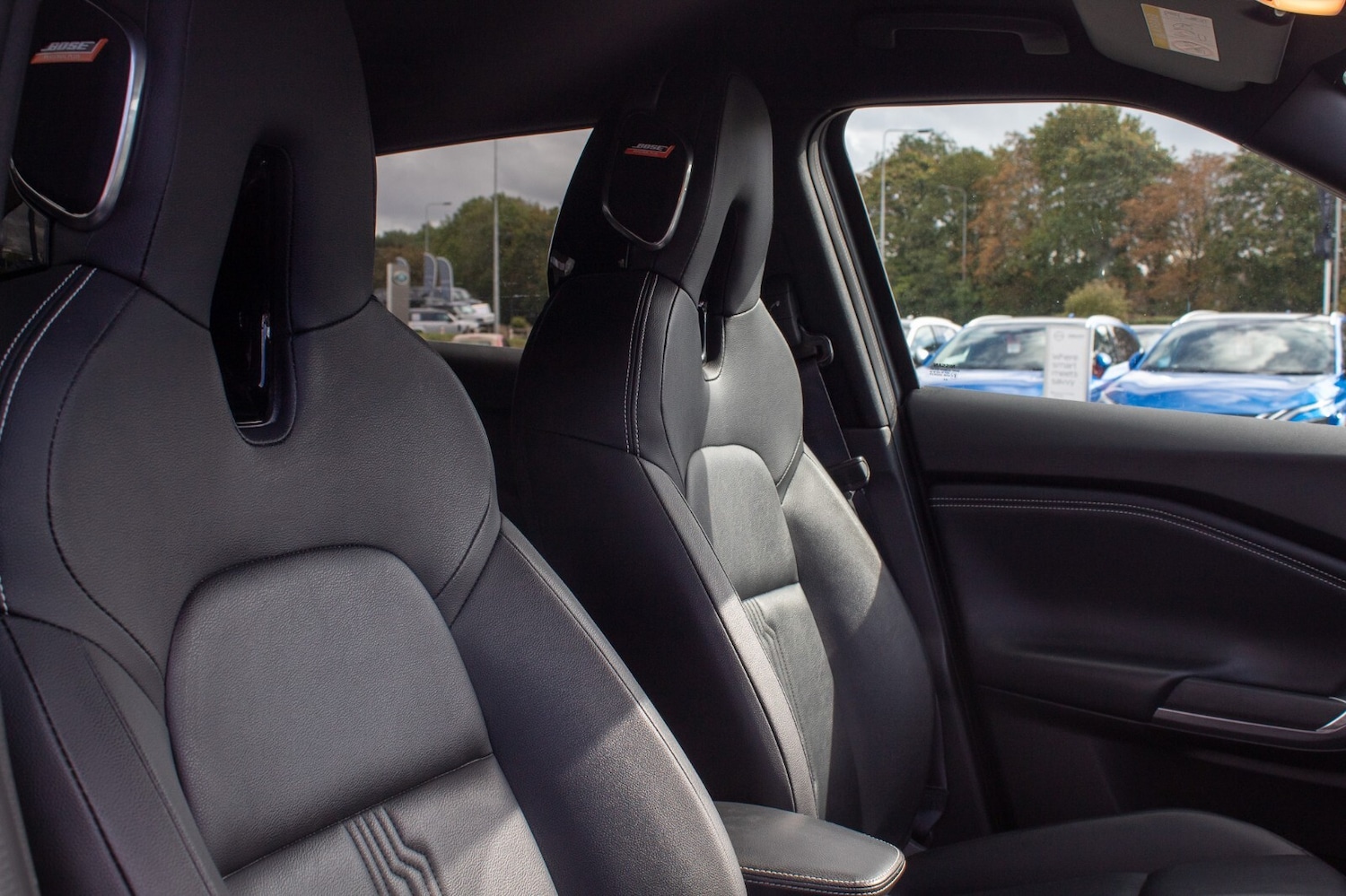 Used Nissan Juke 2022 for sale - 76276830: Photo 2